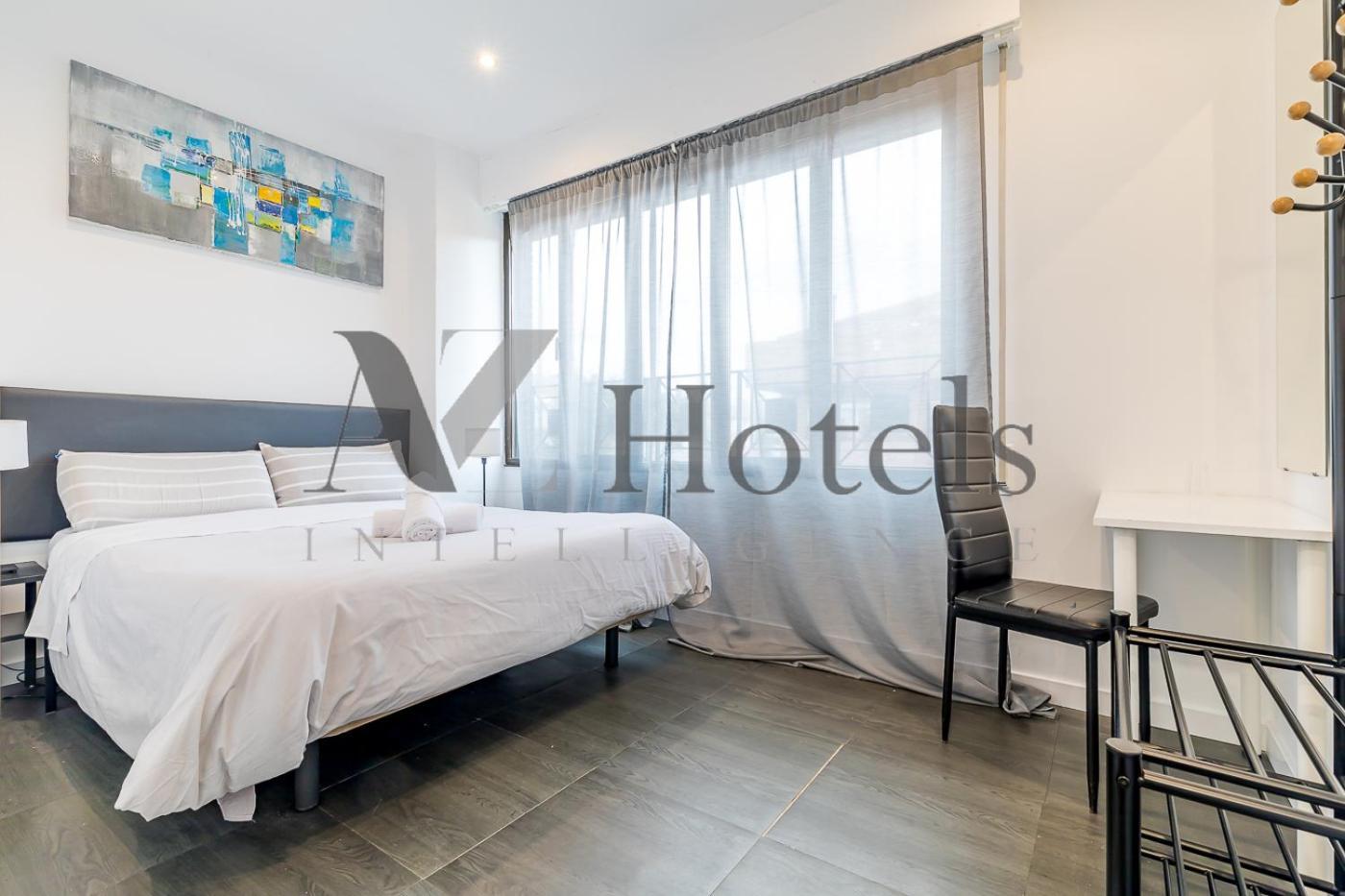 Ayz Ulises - Auto Check-In Property Madrid Dış mekan fotoğraf