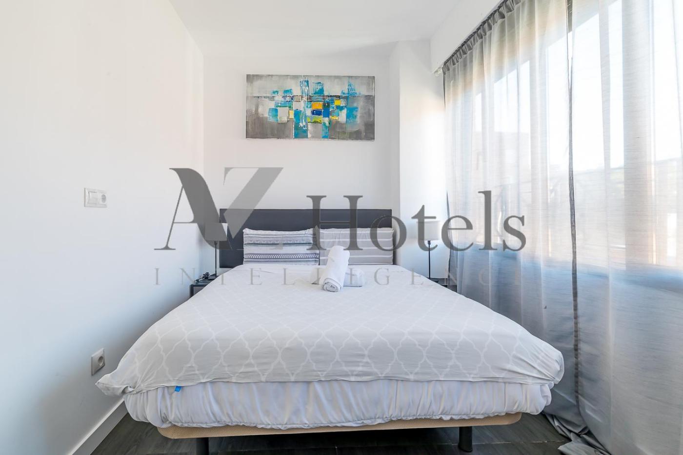Ayz Ulises - Auto Check-In Property Madrid Dış mekan fotoğraf