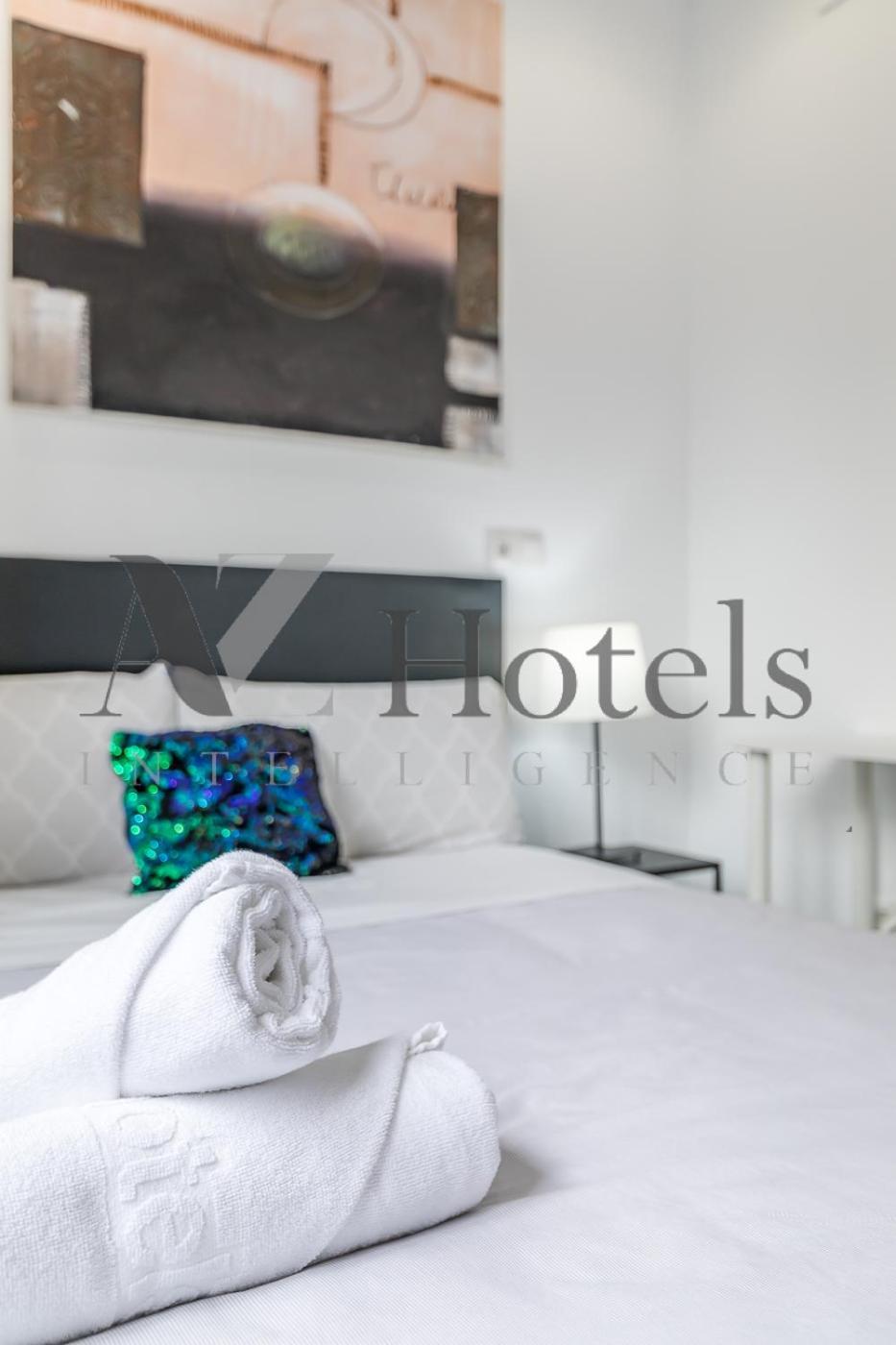 Ayz Ulises - Auto Check-In Property Madrid Dış mekan fotoğraf