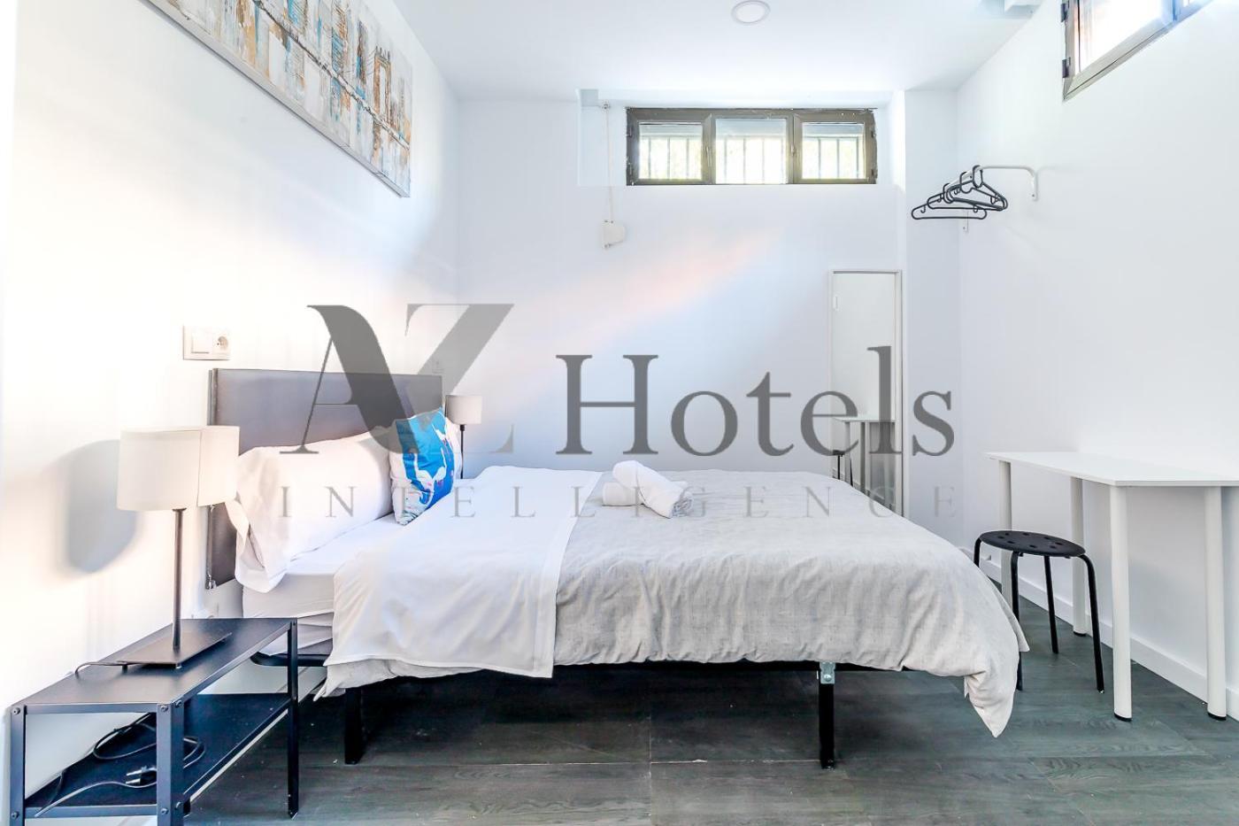 Ayz Ulises - Auto Check-In Property Madrid Dış mekan fotoğraf