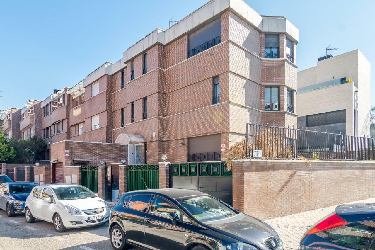 Ayz Ulises - Auto Check-In Property Madrid Dış mekan fotoğraf