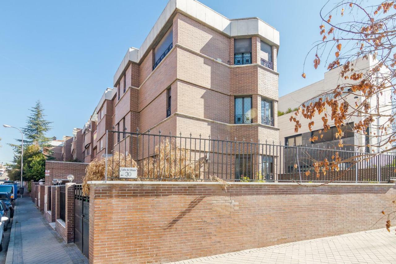 Ayz Ulises - Auto Check-In Property Madrid Dış mekan fotoğraf